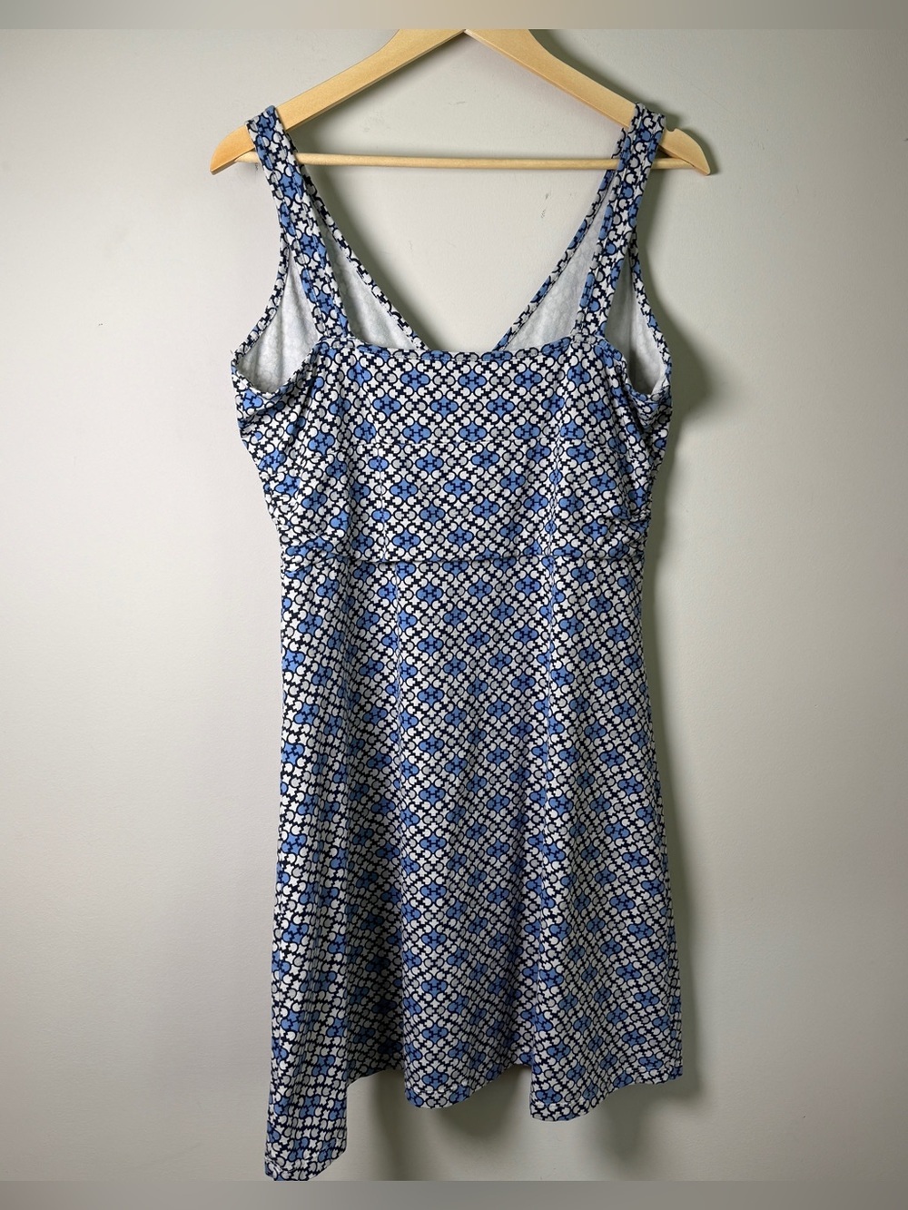 Patagonia Organic Cotton Sundress | Women’s XL | Blue Geo Print | Fit & Flare - Picture 3 of 7